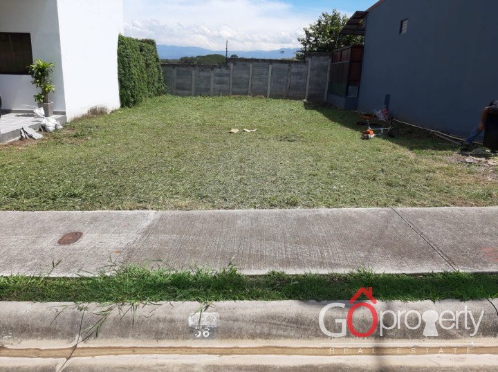 Venta de lote en Turrúcares, Alajuela